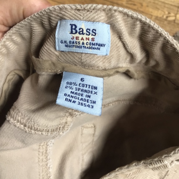 BASS jeans size 6 khaki comfortable Women’s 5’ 7” - Picture 5 of 5